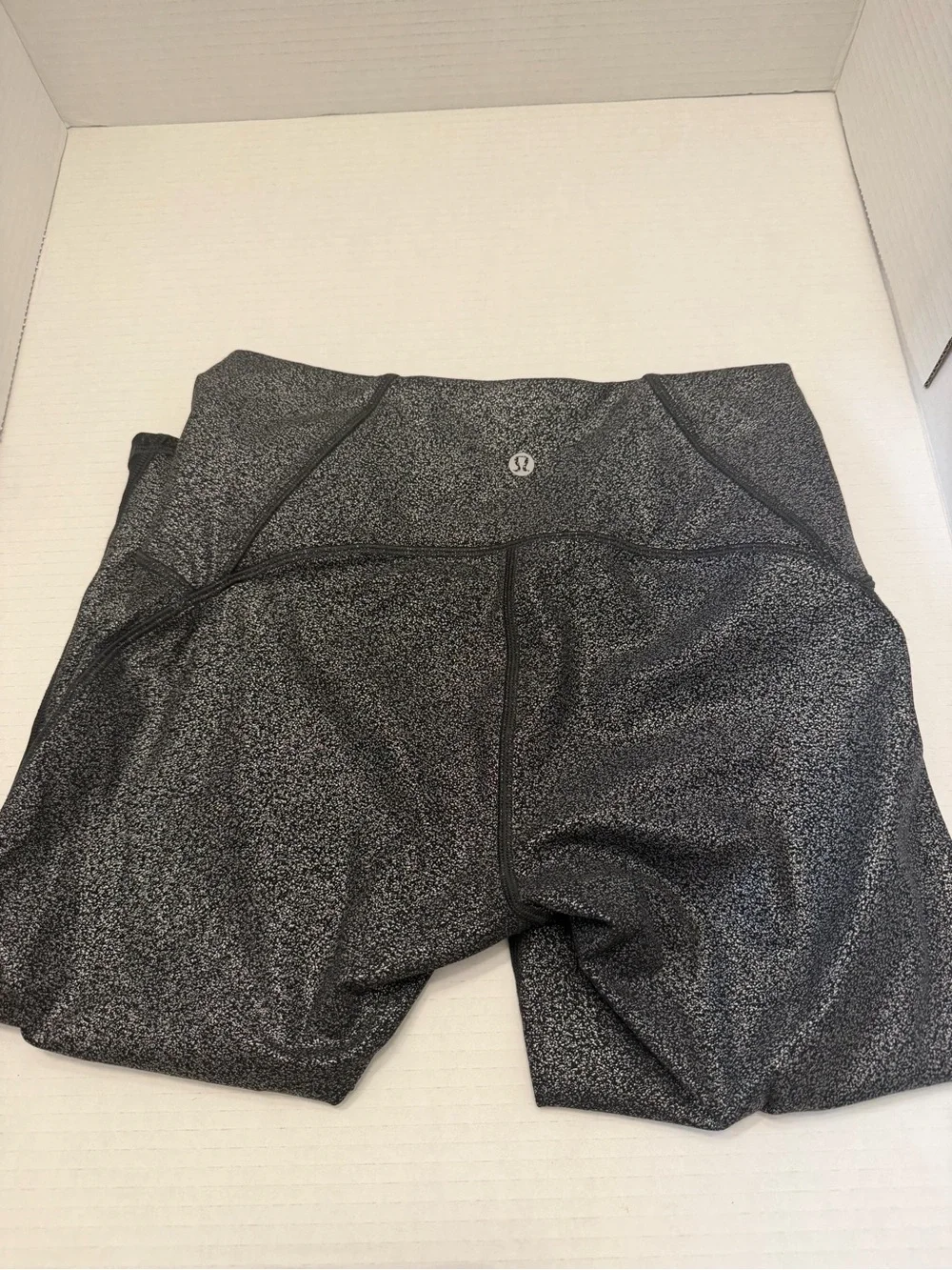 Lululemon Shimmer Black Active Leggings